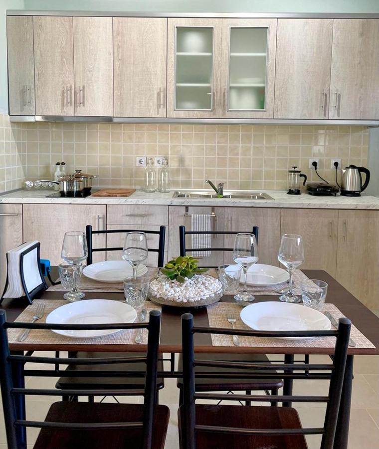 The Breeze & Sunlight Apartment Βρασνά Εξωτερικό φωτογραφία