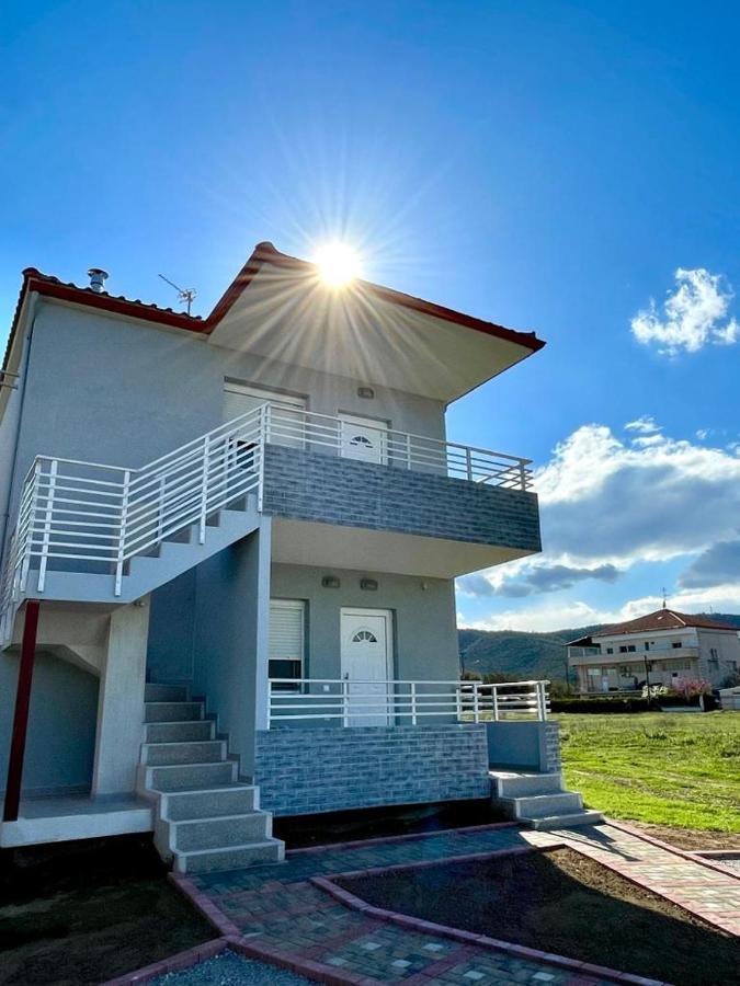 The Breeze & Sunlight Apartment Βρασνά Εξωτερικό φωτογραφία