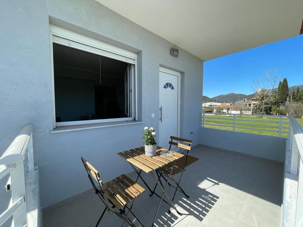 The Breeze & Sunlight Apartment Βρασνά Εξωτερικό φωτογραφία